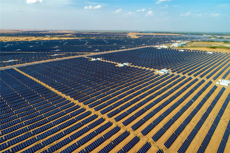 沙漠光伏产业园特点，沙漠地区建光伏产业园的有利自然条件