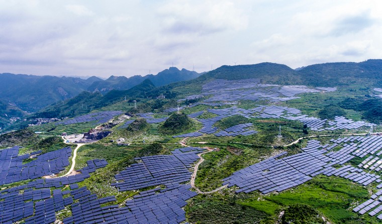 水面光伏开发条件,如何在水面上申请安装光伏