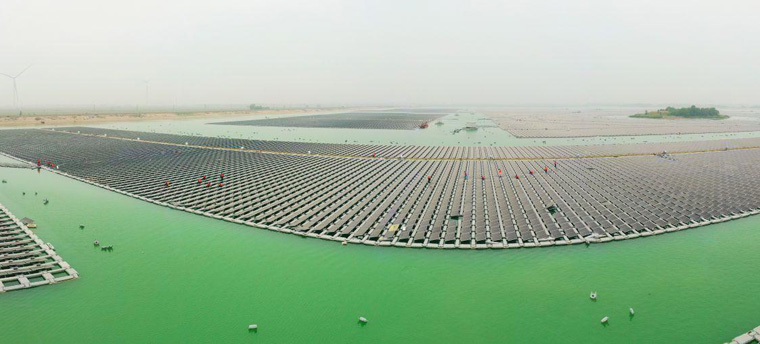 为什么在海上建设光伏板更好，大海光伏有哪些注意事项