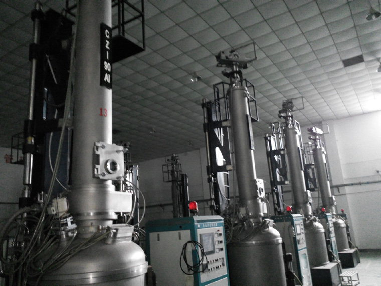 单晶炉工作原理，单晶炉为什么用氩气