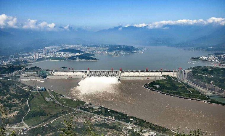 全国一年发电量是多少，中国每年发多少度电