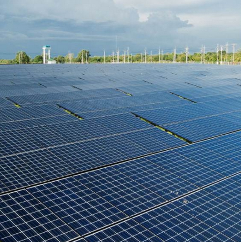 能不能给光伏阵列加装铁丝防护网?组件失效有什么特征?