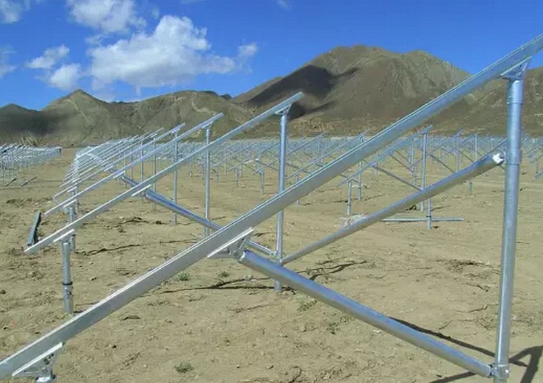 光伏支架选型的问题?有限延长光伏支架的使用寿命?