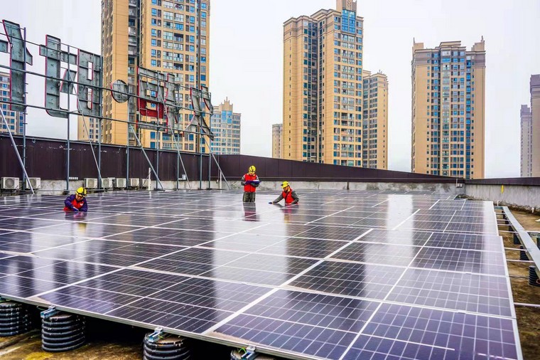 光伏发电晚上都显示正常是有故障吗？夜晚是怎么解决用电问题？