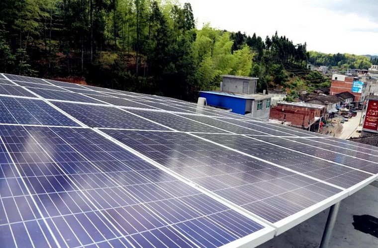 如何计算光伏组件间距和倾角